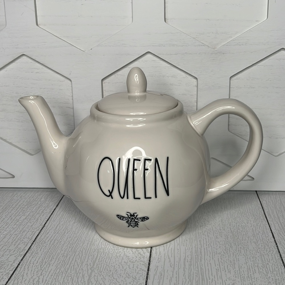 RaeDunn Queen Bee Cream Teapot Bumble Bee Magenta Summertime Collectible